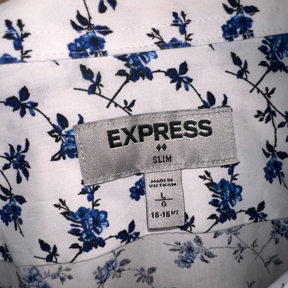 Floral Button Down - Picture 2 of 4